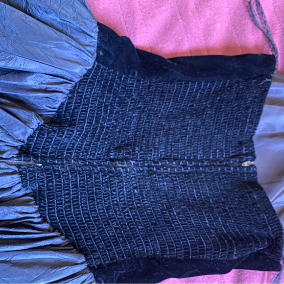 Vintage Black Halter Dress With Flower Detail - Picture 5 of 10